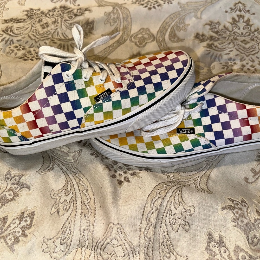 Vans Sneakers Classic Style size 7.5 women’s checkerboard multi colored - Picture 2 of 11